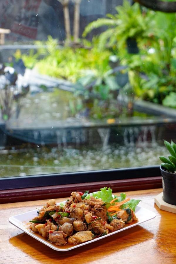 Srihome ยายศรีโฮมแอนแคมป์ปิ้ง Ban Don Tum Exterior photo